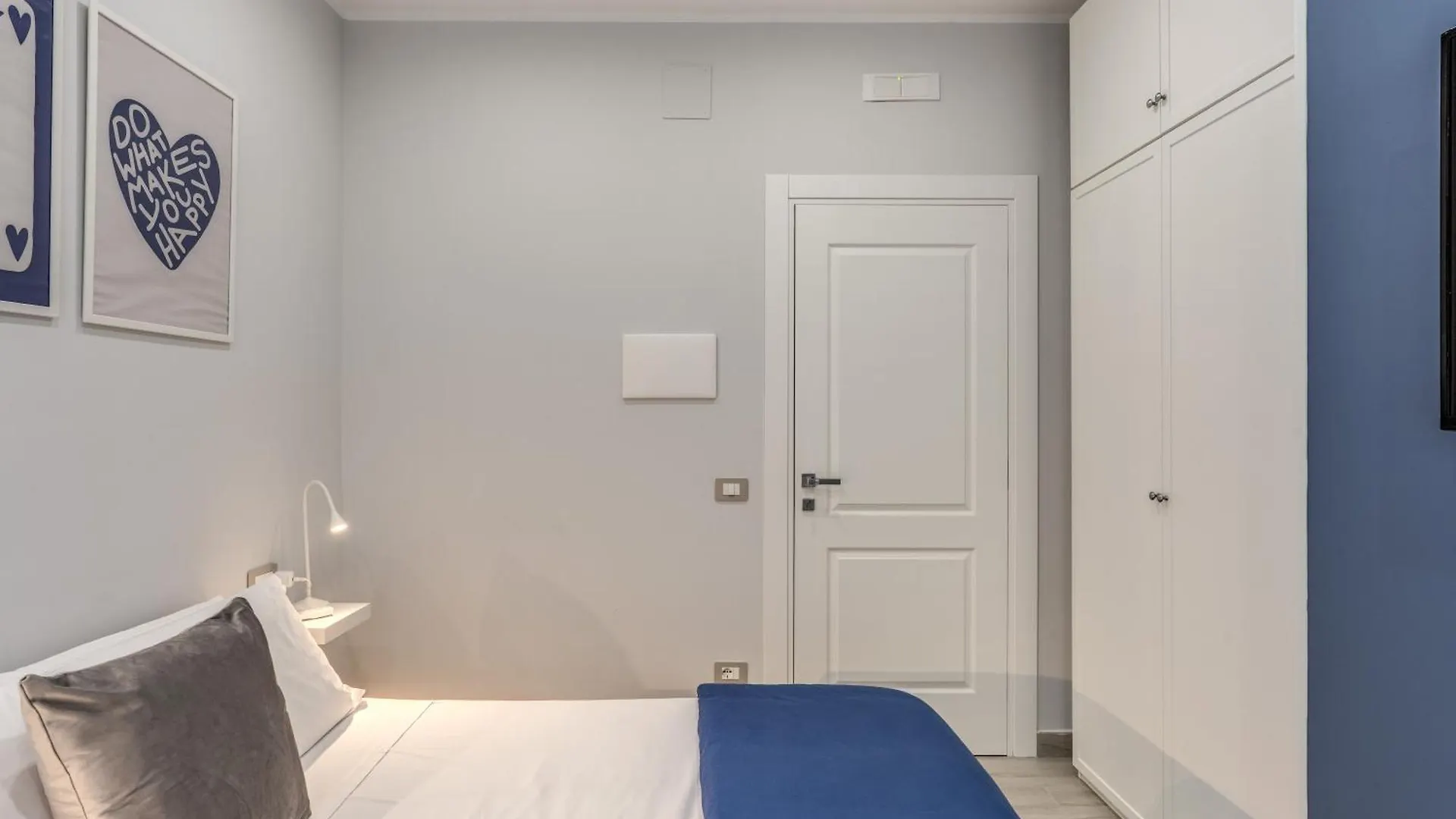 Marmolo Room Naples