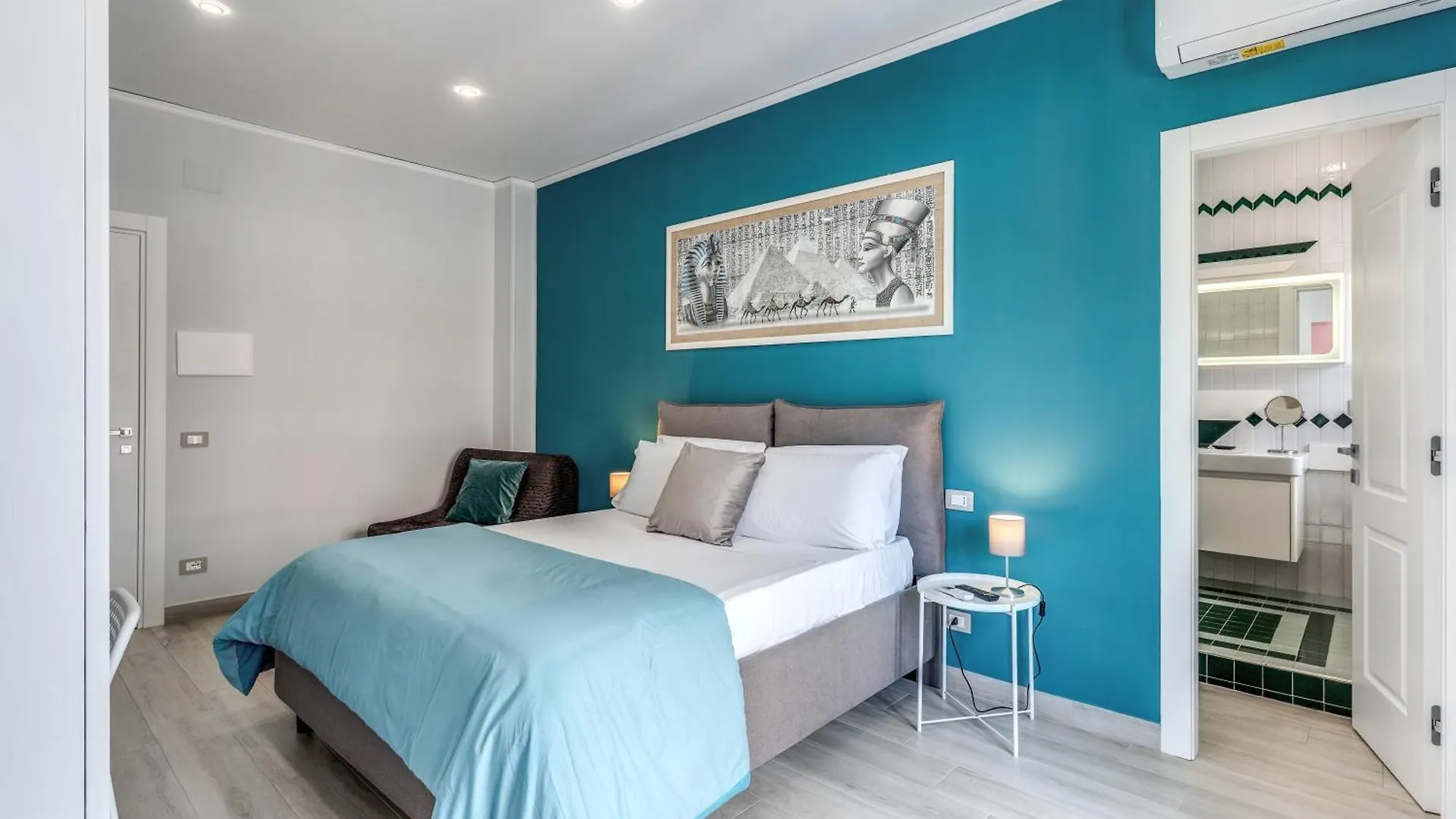 Marmolo Room نابولي