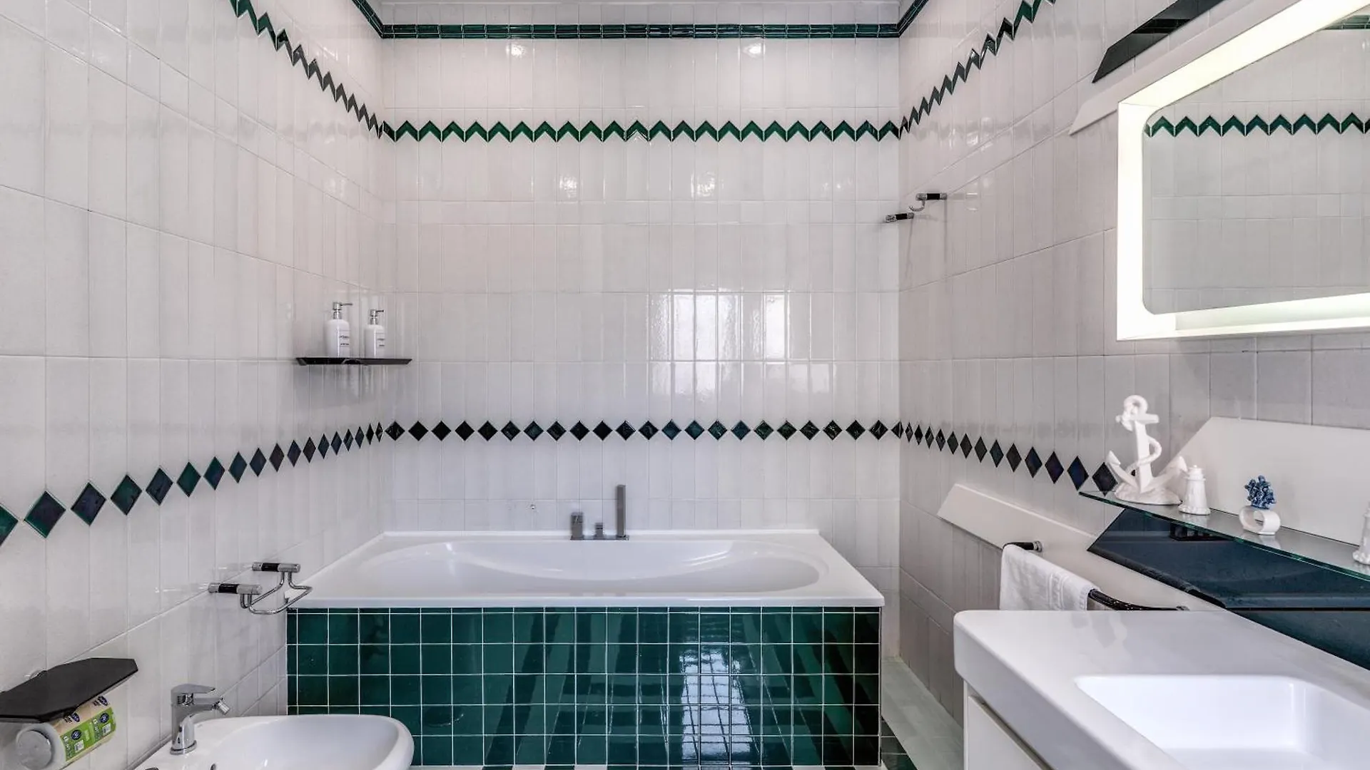 Marmolo Room نابولي
